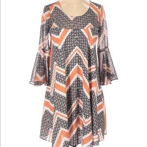 Paper Crowns Shift Swing Dress - size S